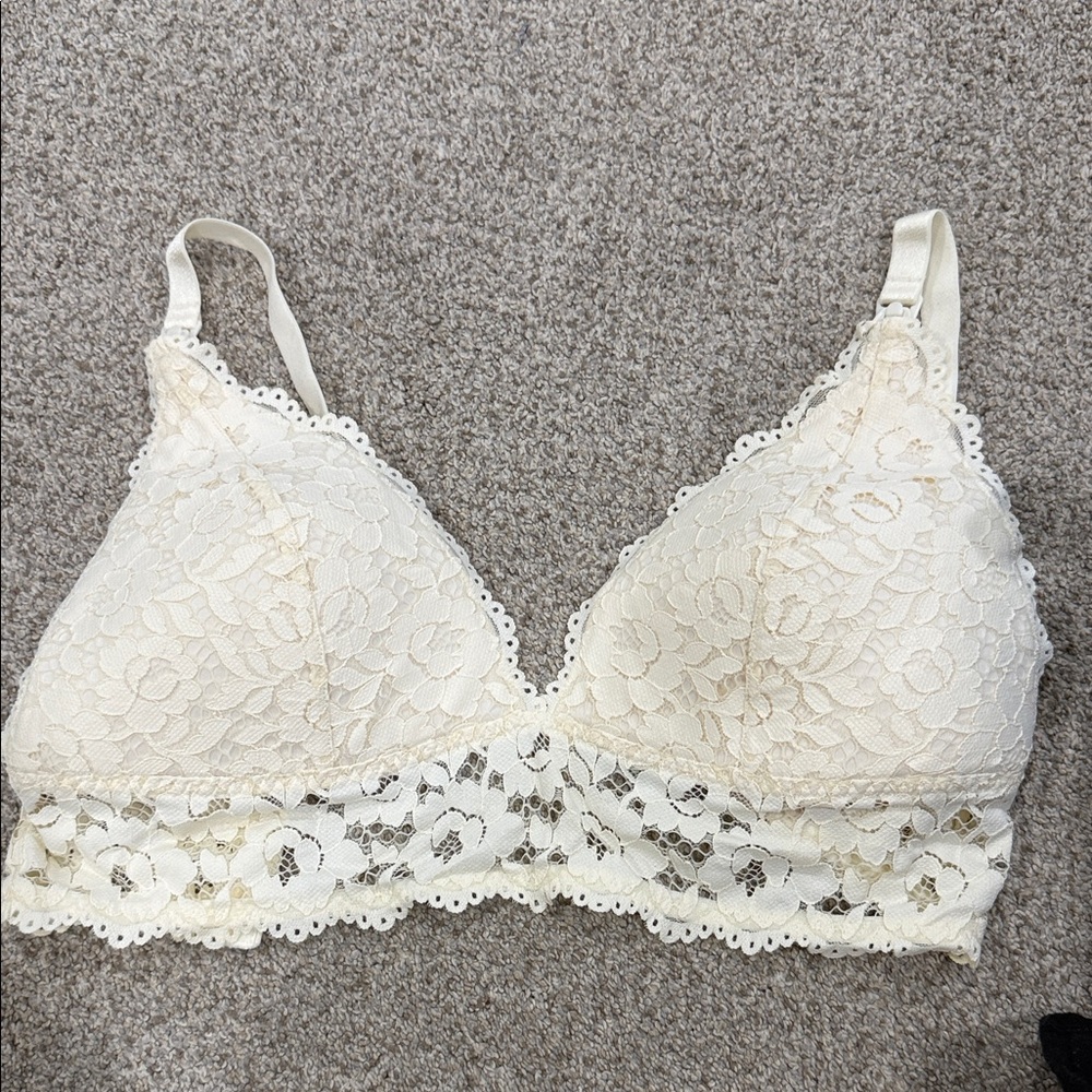Lace Cream Bralette